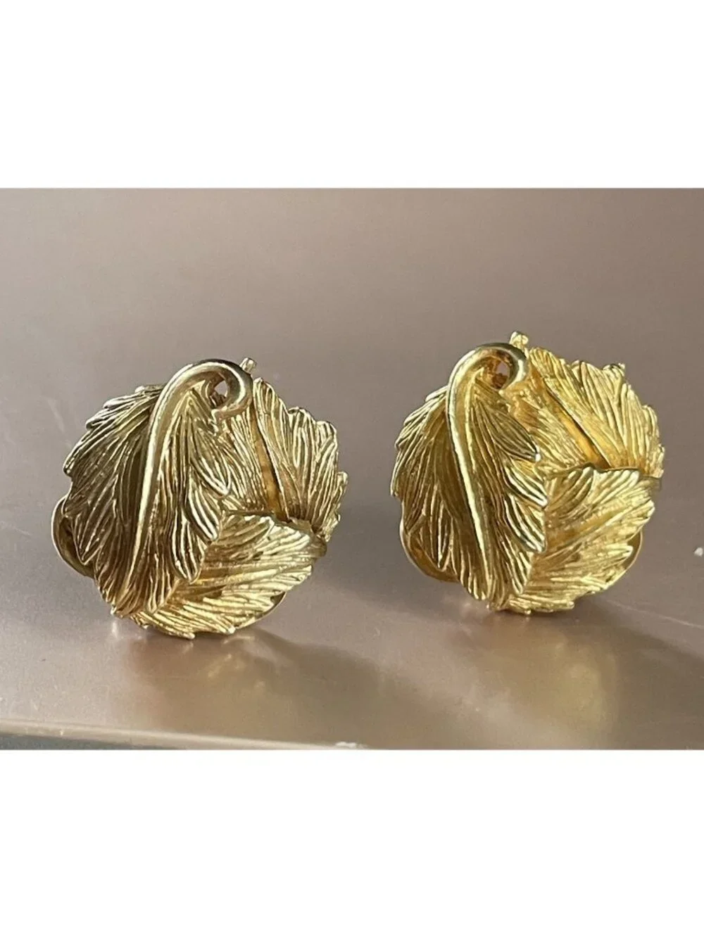 Vintage 1980s Earrings Gold Tone Leaves Clip On Statement Runway Glam Grecian